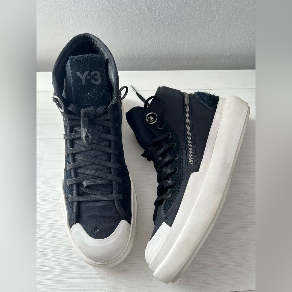 Y-3 Adidas & Yohji Yamamoto Men's Black High-Top Sneakers